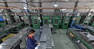 TECHNOLOGY AND DESIGN INNOVATIONS Why are Pickleball Paddles so Expensive?